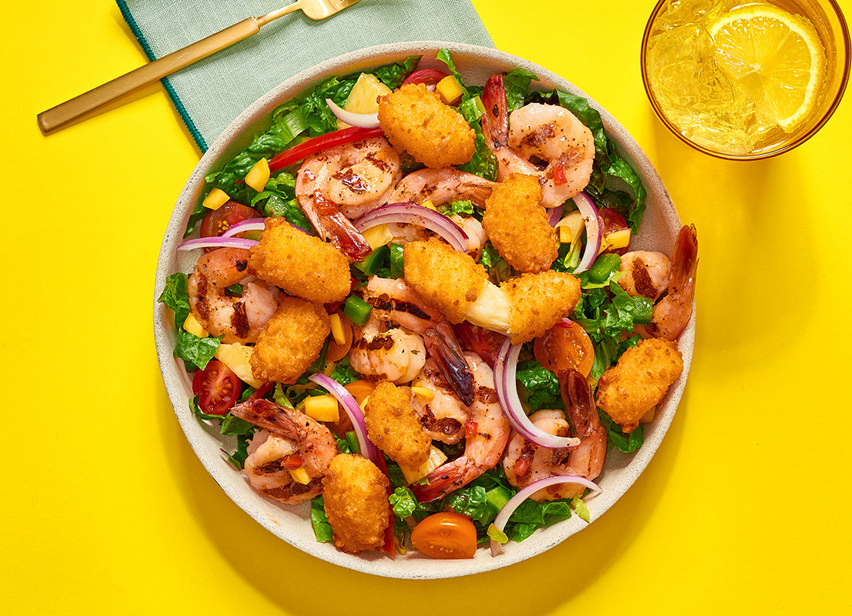 Grilled Summer Shrimp Fajita Salad with Crispy Cheese