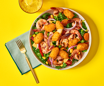 Grilled Summer Shrimp Fajita Salad with Crispy Cheese