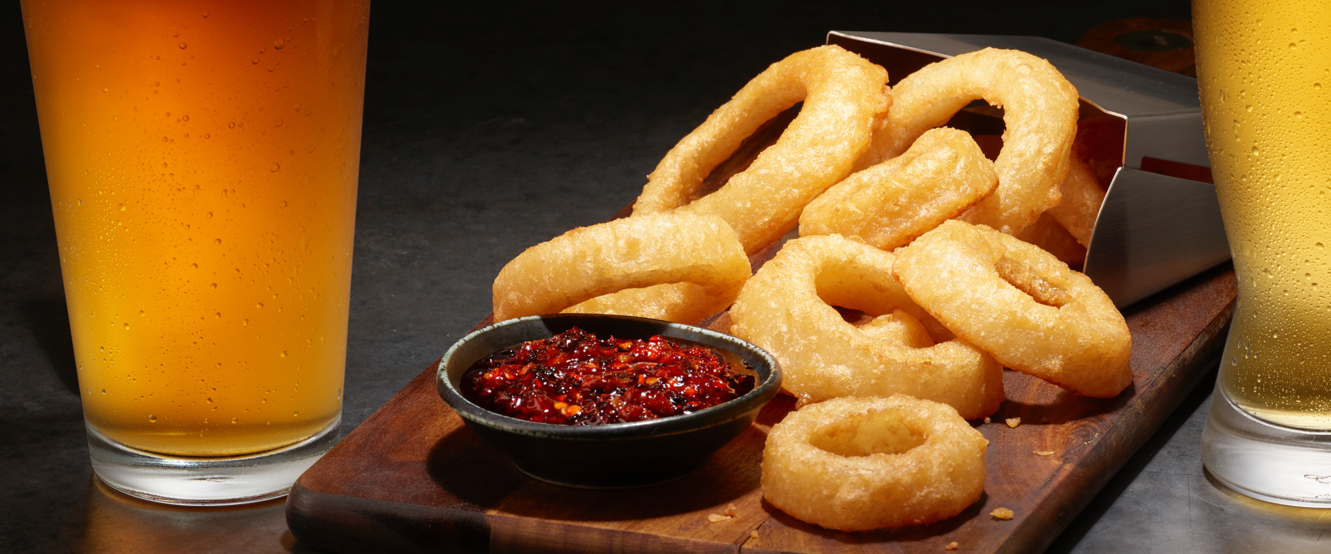 Beer Battered Rings w Shanghai Dipping Sauce