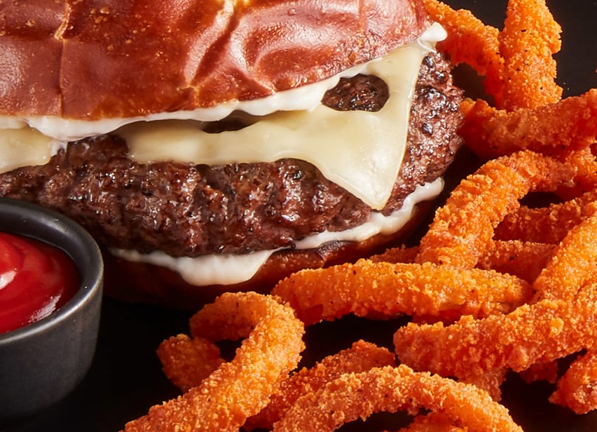 Crispy Onion Pub Burger