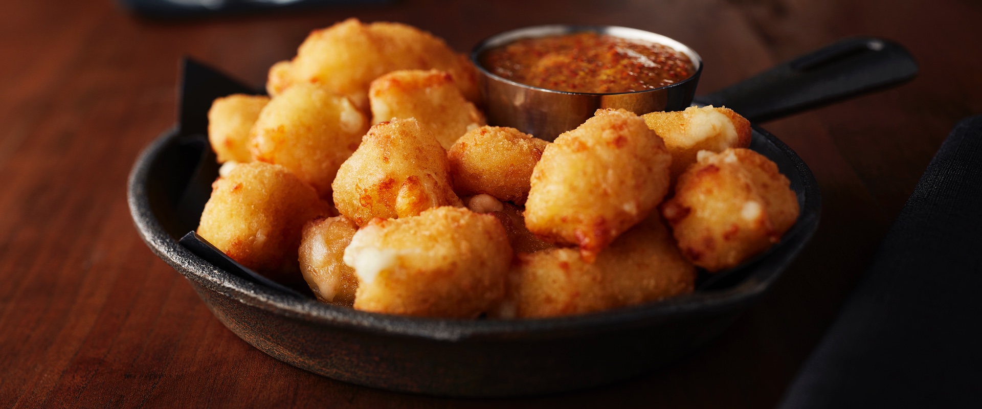 Wisconsin Cheese Curd with Stout Sauce