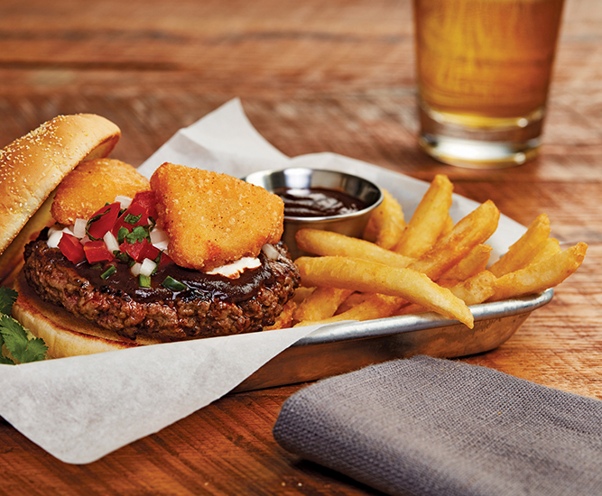 Mole Mac & Cheeseburger